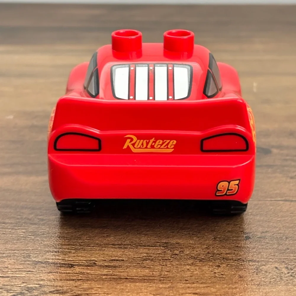 DISNEY Pixar Lego Duplo LIGHTNING MCQUEEN Red Toy #95 Cars Movie 10996 2012 EUC